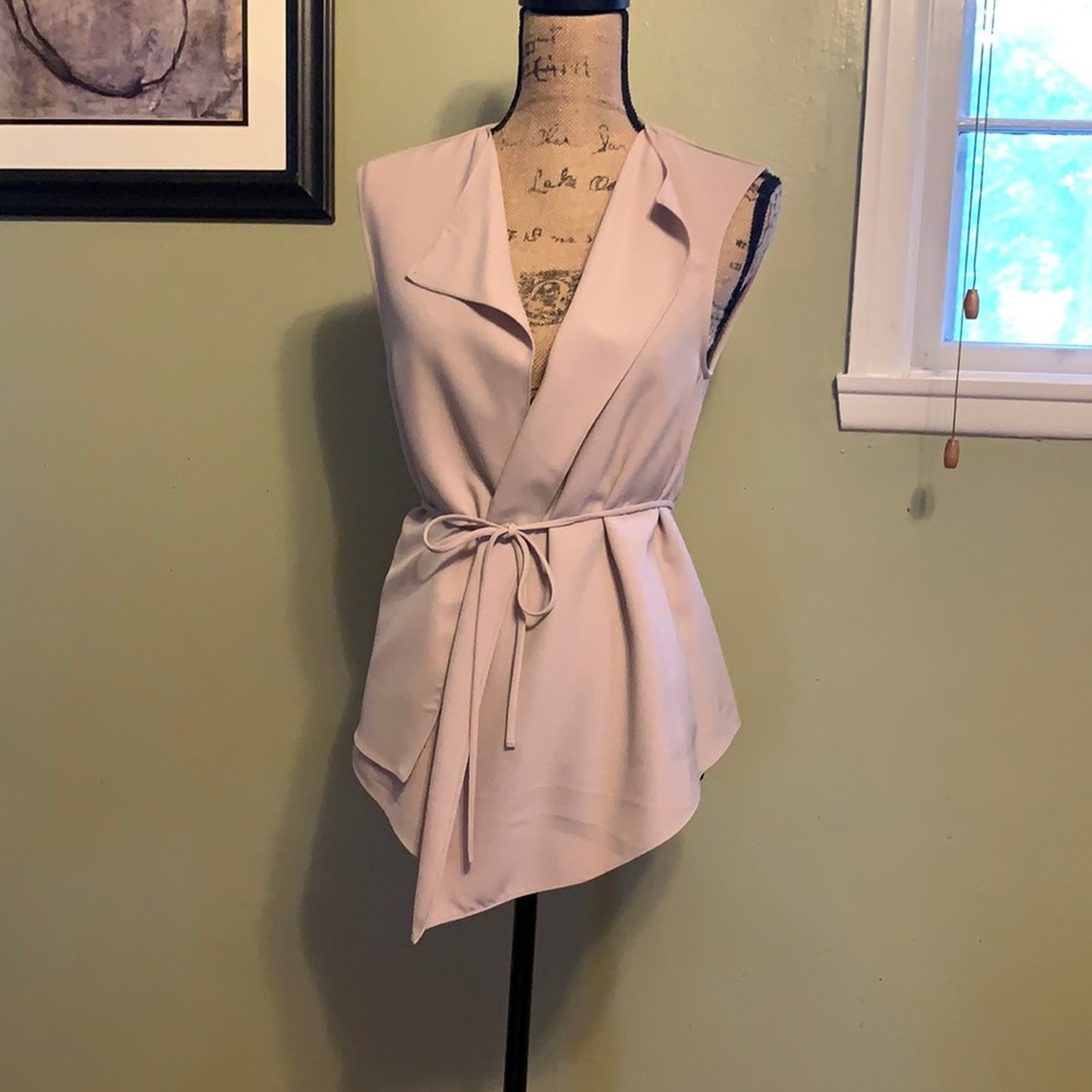 Black and white market vest